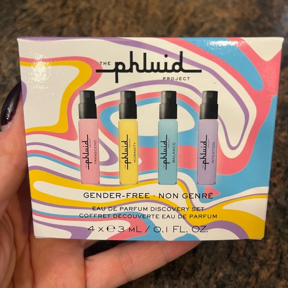 The Phluid Project Clear PVC Fannypack with free gift 4-pc spray set. New! Vegan - Picture 10 of 14